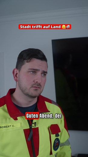 Kein scheiß jetzt, der hatte sonst keine weitere Beschwerden bei dem Druck obwohl der kurz vor nem Herzinfarkt/ Schlaganfall stand 🫠 solche Zustände kommen eigentlich nur dann vor wenn die Patienten eine ärztliche Kontrolle vermeiden und die grundlegende Hypertonie über Jahren „herangezüchtet“ wird 🫠🚑 #rettungsdienst #112 #humor