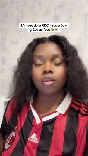 Ces joueurs qui redonnent espoir à la jeunesse congolaise.. De part leur choix pour jouer pour la sélection nationale congolaise, ils nous prouvent que le pays de la RDC vaut la peine de se battre et de redorer l’image et la belle culture du pays En grande partie grâce à eux, les jeunes du Congo mais aussi ceux de la diaspora congolaise partout dans le monde reçoivent un message qui exprime l’espoir et le brillant futur du pays Le futur et l’amélioration de la RDC se fera en grande partie par sa