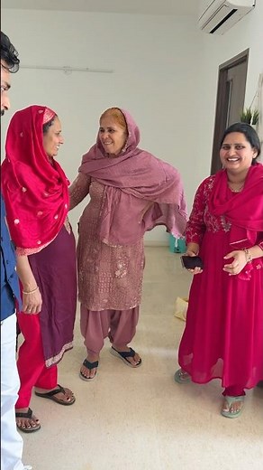 Aaj mere ghar se holi leke aaye or anniversary party ki #dailyvlogs #minivlog #shortvideo #family