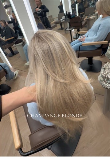 Champagne Blonde Hair Color Techniques