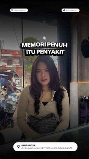Fix, udah gak bisa nahan drama lagi! Gara-gara memori penuh, tiap mau download series baru, harus hapus foto-foto aesthetic. Setiap mau selfie, pasti notif ‘Storage Almost Full’ muncul. Udah kayak mantan, suka bikin frustrasi! Buat kamu yang masih sering galau sama notif ‘Memori Penuh’, buruan merapat ke Cuan Gadget Store Jatinangor! 📍 Jl. Raya Jatinangor NO. 97a (Sebrang Toko Buku AA) #cuangadgetstore #iphone15pro #komedi #terkini #ramadan