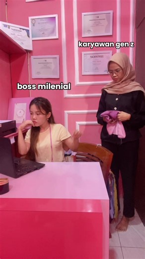 ketika milenial dihadapkan dengan gen z🤣🤣 Terima custome jahit online dan offline model sesuai referensi dan semua ukuran ✨👗 📍 Penjahit baju cilegon serang, junia jahit ( belakang matahari lama samping toko namira, jl ahmad yani, jombang wetan) 🏠 Terima layanan jahit home visit ⏰ proses jahit 10-15 hari ( bisa expres kurang dari 3 hari selesai) 📱 WA: 089651828918 BUKA SETIAP HARI JAM 09:00-19:00 🖐🏻 Free berkonsultasi & wajib appointment sebelum datang! #juniajahit #jasajahitcilegon #jasa