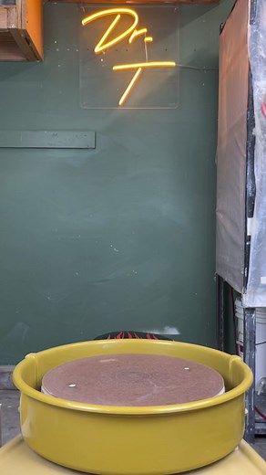 Turning mud into magic ✨ #art #pottery #magic #oddlysatisfying #fyp