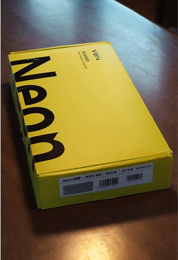 VGN Neon75 HE Gaming teclado unboxing y reseña