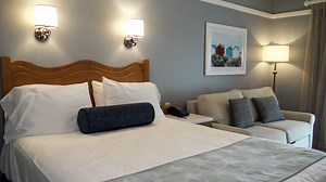 7.6K views · 108 reactions | Take a tour of a current STUDIO at Disney's Beach Club Villas! Be sure to hit the gear in the lower right corner for HD Video! For even more room and resort videos visit YouTube.com/dvcRentals ~John | David's Disney Vacation Club Rentals DVC Rentals | Facebook