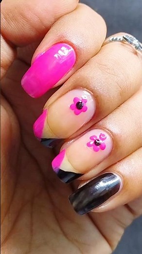 🌸 Pink French Tip Nails You Need to Try! 💖 #Shorts