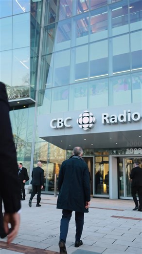 De retour à Radio-Canada pour « Tout le monde en parle ». À bientôt, Guy A. #TLMEP — Back at Radio-Canada for “Tout le monde en parle.” See you soon, Guy A. #TLMEP | Mark Carney