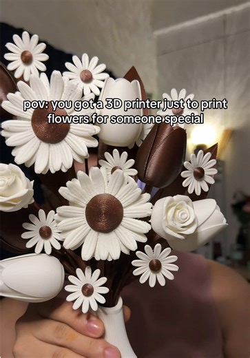 3D Printed Flowers: From Bambu Lab A1 to Assembly