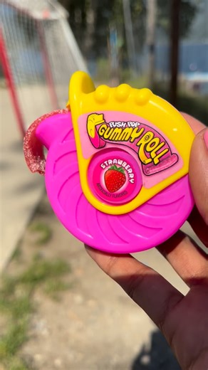 Liza Jaworowski on Instagram: "Satisfying unboxing push pop gummy roll candy asmr video #satisfying #asmr #pushpop #gummyroll #candy @pushpopofficial"
