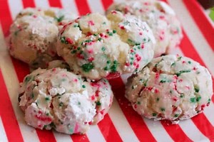 Christmas Gooey Butter Cookies