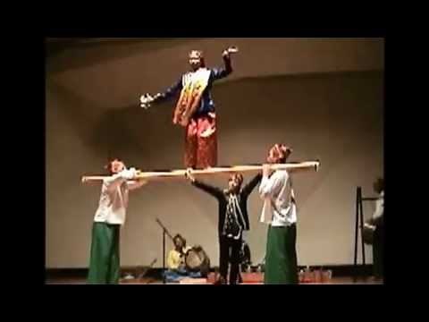 TRIBAL DANCE OF THE SAMA - PANGALAY HA PATONG & KULINTANGAN
