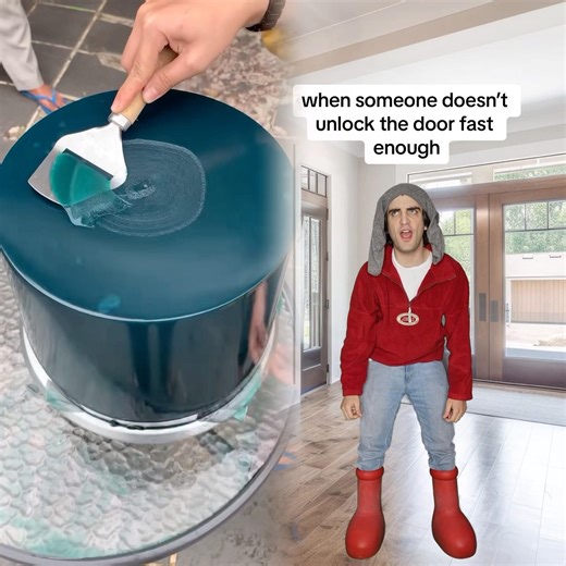 When Someone Doesn’t Unlock The Door Fast Enough#funny#funnyvideos#duet#fyp#pov