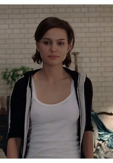 Exploring Natalie Portman's Iconic Role as Padmé Amidala