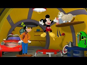 Mickey Use Trampoline Reach The Two Sheep Behind The Boxs