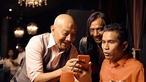 190K views · 4.3K reactions | ROMANTIK BETUL ANNIVERSARY DI ATSKY,...