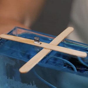 4.1M views · 6.3K reactions | Transformation of sand and epoxy into a functional phone charger! | 5-Minute MAGIC | Facebook