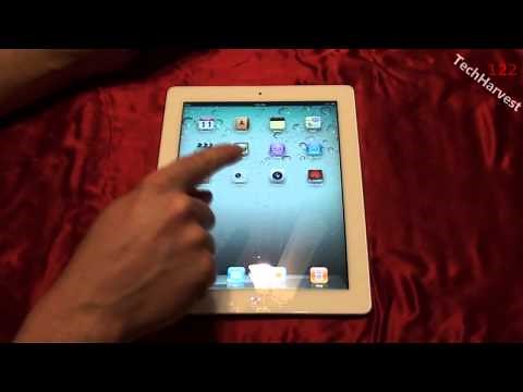 Apple iPad 2: First Time Power Up (White 64GB WiFi)