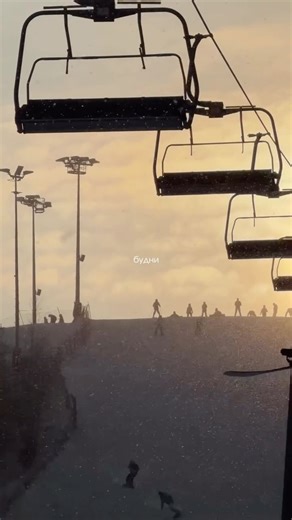 Света Игнатова | influencer • content creator • ugc - Питер on Instagram: "@ignattova — совмещаю [снимаю] найм, учёбу, UGC и насыщенную жизнь 📸"