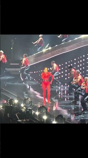 Dua Lipa – She Owned the Stage with Every Move 🔥💃 #shorts #dualipa #live