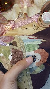 46K views · 959 reactions | ปักประตูบ้านเพิ่มความน่ารักให้งานappliqué #Embroidery #applique #appliqué #patchwork #Handmadebags #diy #quilting #quilt #tutorials | Dusa Quilte | Facebook