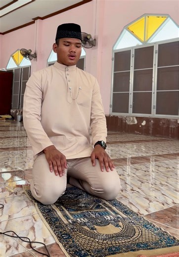 Salamat Hariraya - แสงอาทิตย์ Vs บังจู