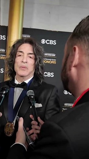 Paul Stanley Shuts Down Politics: ‘It Doesn’t Matter Who I Voted For’