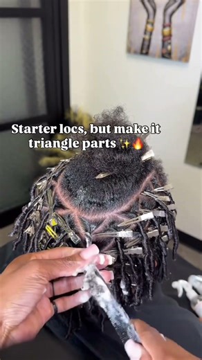 It’s been years since I did triangle parts, but I had to bring it back for this set ✨ #locs #braids