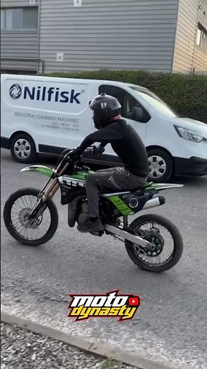 How NOT to Ride a 2stroke! #dirtbike #kx112 #2stroke