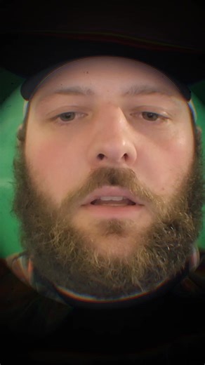 🚨 AMERICA IS BEING SOLD PIECE BY PIECE 🚨 Factories gone. Farmland bought up. Borders wide open. All while global elites toast champagne and our workers fight just to survive. We were told our government served We The People… But it’s starting to look like they serve World Economic interests instead. Our jobs. Our future. Our children’s freedom. All on the auction block. 💰🌎 This is NOT a conspiracy theory. This is the reality millions of American families are living every single day. If we st