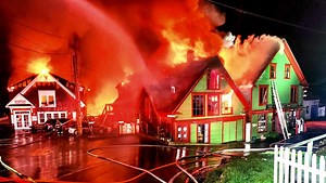Pictures show devastating fire burning in Port Clyde