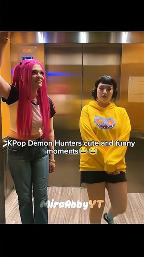 KPop Demon Hunters cute and funny moments 😂 pt.7 #kpdh #kpop #kpopdemonhunters #cosplay #rumi #jinu