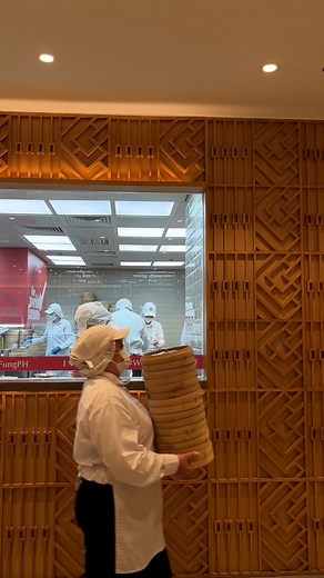 Din Tai Fung Mall of Asia is open and ready to serve your #worldfamous favorites. Find us at Level 1 of the South Entertainment Mall, SM MOA, from 10AM to 10PM (Mon-Fri) and 10AM to 12AM (Sat-Sun). We also deliver through dtf.momentfood.com, GrabFood, Pick-A-Roo, and foodpanda. | Din Tai Fung Philippines