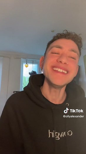 Olly Alexander Singing Covers for Lovers