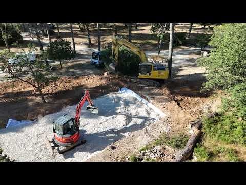 Terrassement et épandage sur chantier OK CORAL – 3DM TP Provence | Travaux BTP
