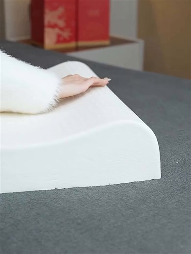 睡眠博士（AiSleep）泰国乳胶枕头原装进口天然乳胶成人颈椎枕 95%乳胶护颈枕