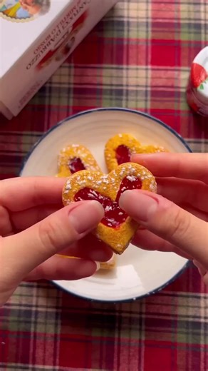 #Diy #Slime #Art #Stressrelief #Creativeplay #Slimevideo #Slimeasmr #Satisfying #Slimeaddict #Slimefun #Calm #Craftsforkids #Toys | Go Go Slime | Facebook