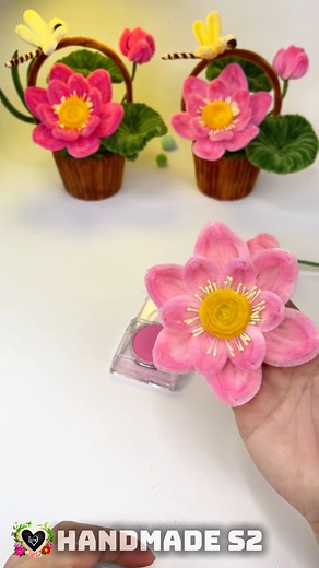 131K views · 1.8K reactions | DIY Lotus Basket Mini with Pipe Cleaner Part 1 #diy #pipecleaner #kemnhung #lotus #flowers | Handmade S2 | Facebook