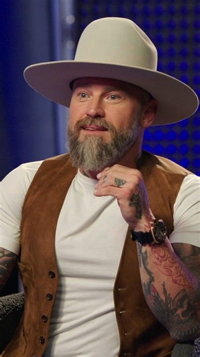 161K views · 3.2K reactions | Team Snoop’s gettin' a little country this season! Welcome, Mega Mentor Zac Brown to the stage. The Voice | NBC and Peacock | The Voice | Facebook