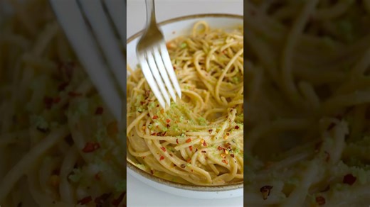 Discover the magic of lemon spaghetti!