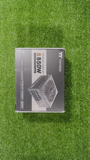 HWReady on Instagram: "THERMALTAKE TOUGHPOWER GT 850W PER LE TUE BUILD NEXT-GEN Settimana dedicata ai nostri PC Starter Core: oggi il protagonista è l’alimentatore Thermaltake Toughpower GT 850W, pensato per dare energia stabile e pulita a workstation e PC da gaming con CPU e GPU di ultima generazione.​​ Certificazione 80 PLUS Gold, standard ATX 3.1 e connettore PCIe 12V-2x6 lo rendono pronto per schede video di fascia alta, mantenendo alta efficienza, consumi ottimizzati e massima affidabilità