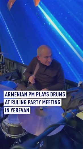 Nikol Pashinyan Shows Off Drumming Skills at Political Gathering
