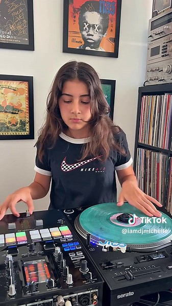 Exploring Turntablism with DJ Michelle in Dubai