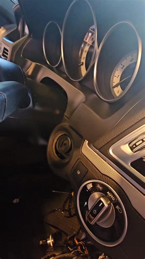 2.6K views · 7.5K reactions | w207 Upgrade for pushstart keyless go walk away #w207 #benz #w221 #w209 #w212 | Warachart Boonsri | Facebook