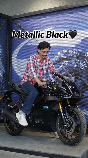 New Yamaha R15 V4 Metallic Black Detailed Review | Onroad Price Mileage and Features #r15v4