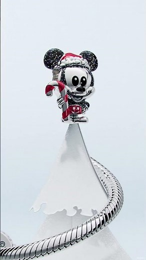 Unwrap holiday magic with Disney’s Mickey Mouse and Minnie Mouse