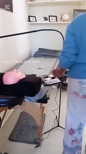 Eyelash Extensions: Natural Look Techniques