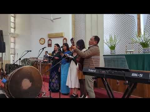 VCFD family lasakna Pu B Thangmawi & family MSU8Zb8TZ4A