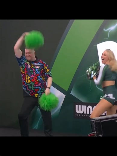 Ricky Evans and PDC Darts Dancers Perform Together