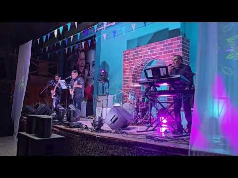 Mix Fórmula V (Cuéntame, Un Rayo de Sol, Eva María, Vacaciones de Verano) - En vivo