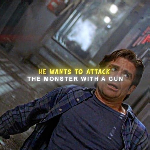 Deep Rising (1998) | What kind of monster is this. 😨😨#shorts #movie